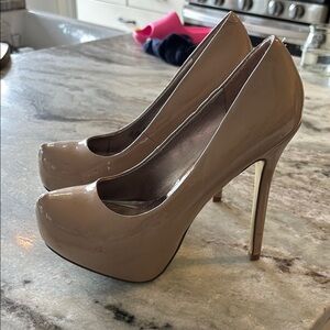 Steve Madden Tan Stiletto Platform Heels
